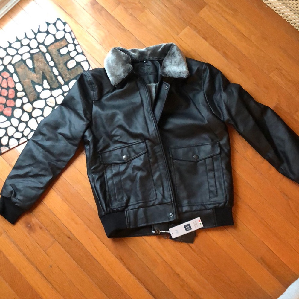Men’s Leather Jacket